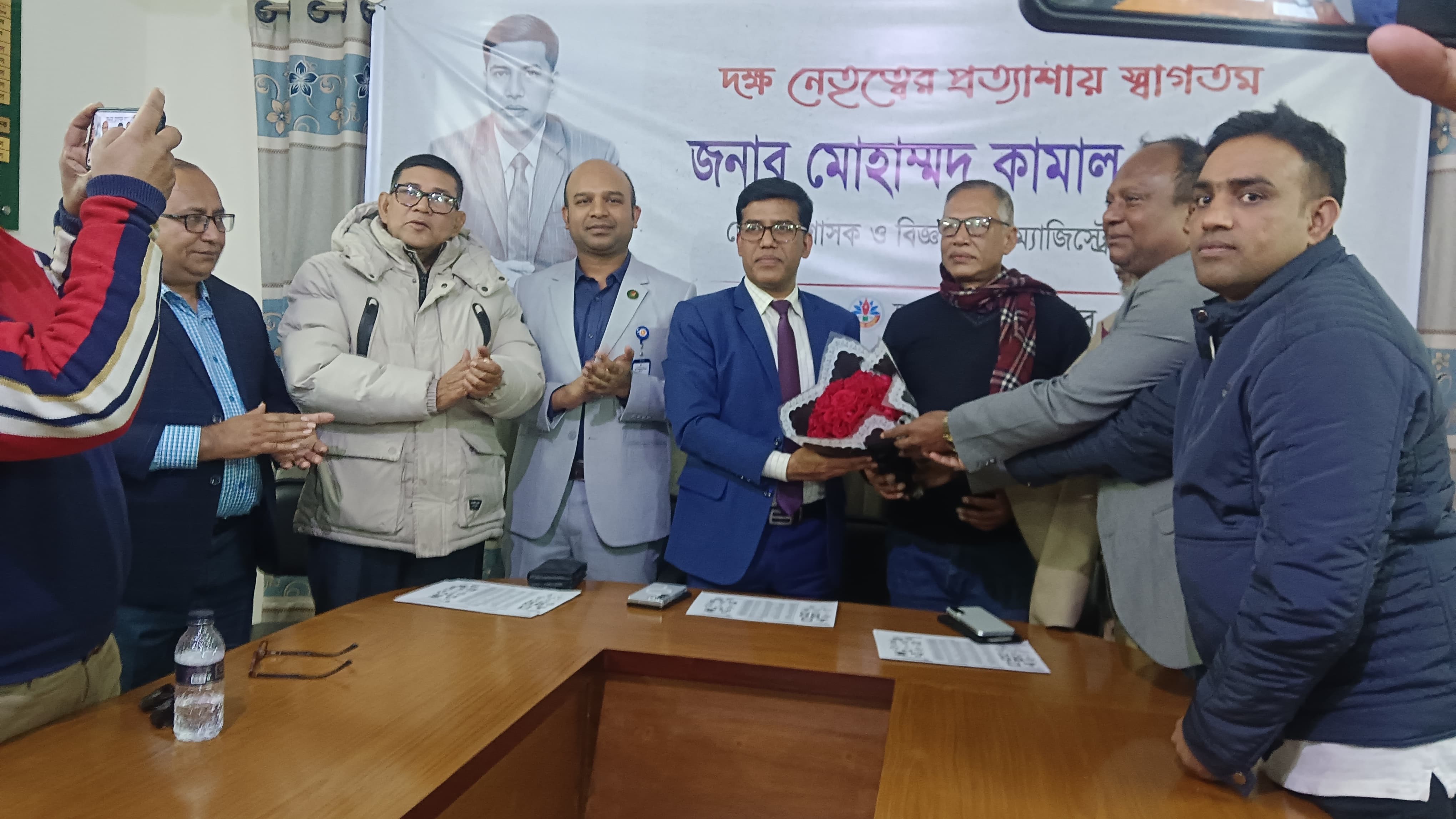 সংবাদ পরিবেশনের আগে সত্যটা যাচাই করে নেবেন, এটা পেশাদারিত্বেরই অংশ:জেলা প্রশাসক মোহাম্মদ কামাল হোসেন