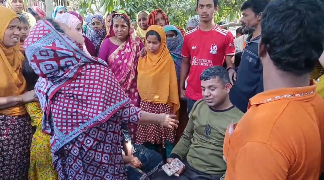 আলমডাঙ্গায় ভোট দিতে গিয়ে নিঃস্ব মা: পুকুরে ডুবে শিশুর মৃত্যু