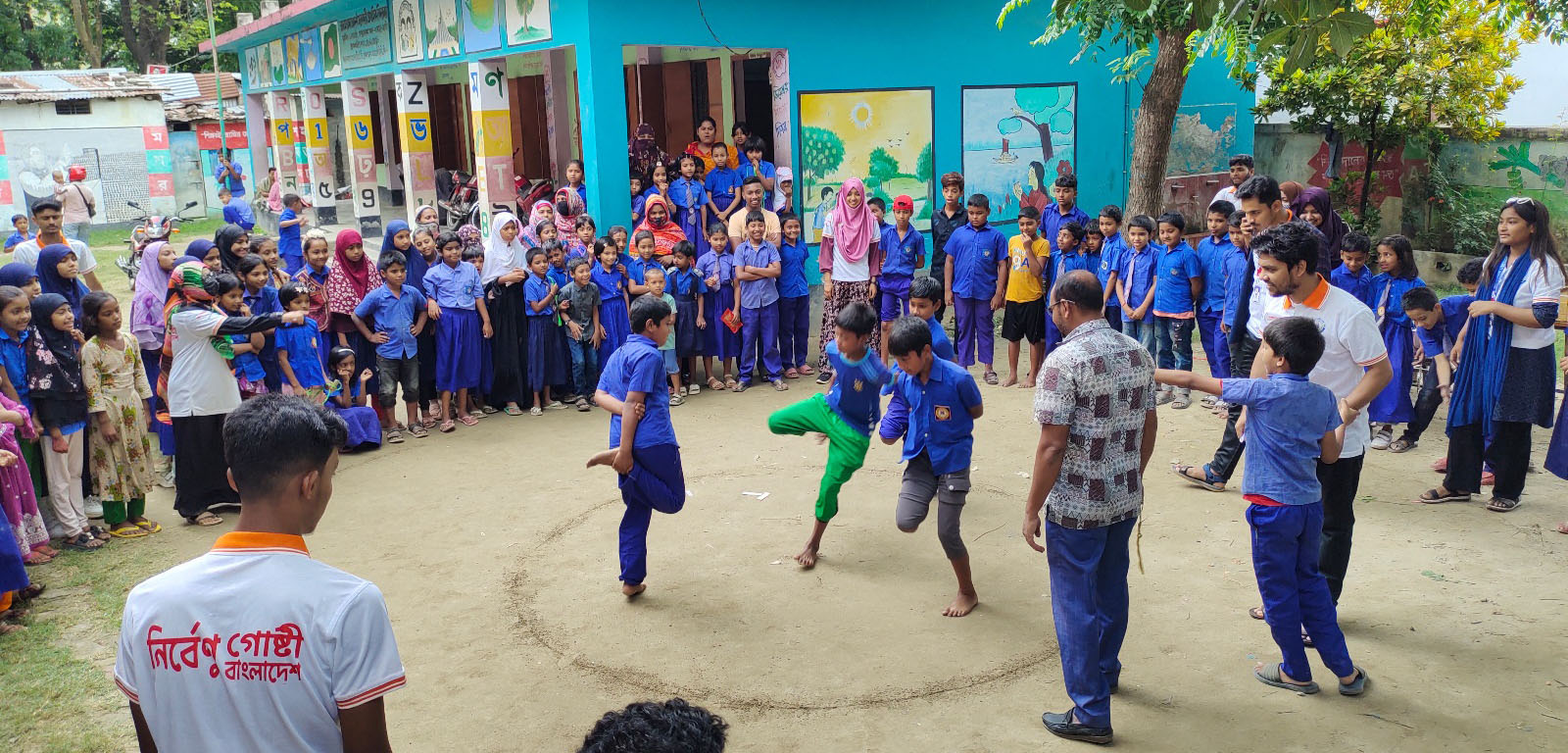 আলমডাঙ্গায় স্বেচ্ছাসেবী সংগঠন নির্বেণু গোষ্ঠী বাংলাদেশের উদ্যোগে ক্রীড়া প্রতিযোগিতা