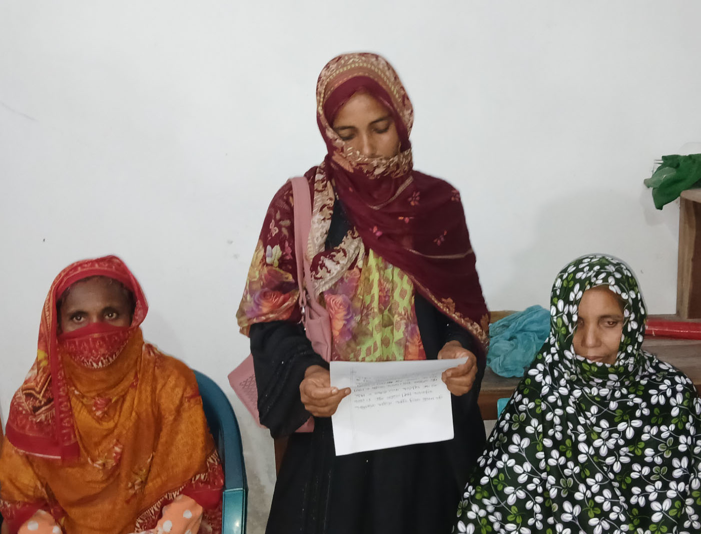 আলমডাঙ্গায় মাদক ব্যবসায়ী আটকের ঘটনা ভিন্ন খাতে প্রবাহিত করার অভিযোগ তুলে সংবাদ সম্মেলন