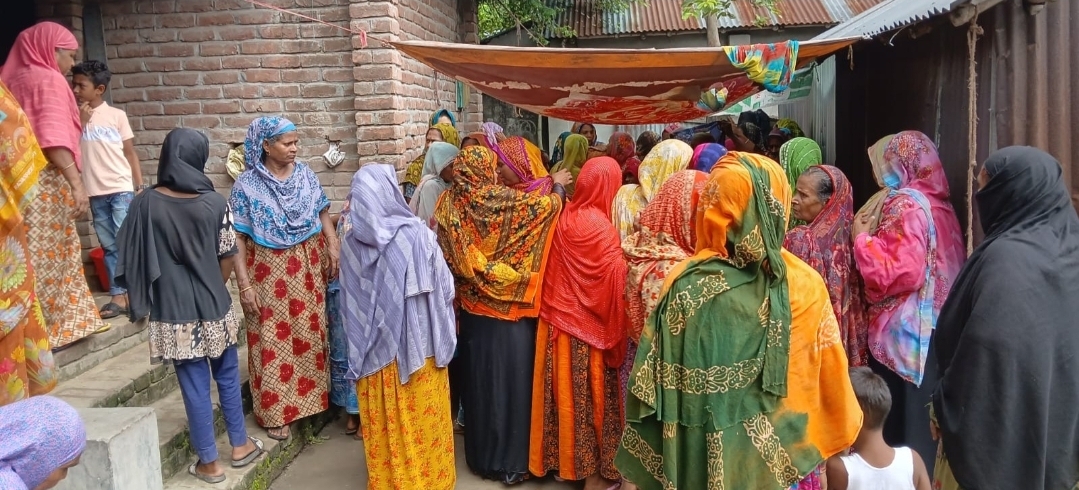 আলমডাঙ্গার আসাননগরে রাইস কুকারের ভাত রান্না কর‌তে গিয়ে বিদ্যুৎস্পৃষ্টে দুই সন্তানের জননীর মৃত্যু