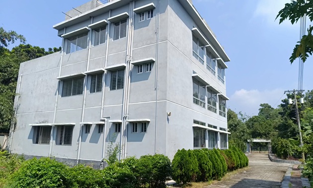 ৮ বছর পরও চিকিৎসক সংকটে থমকে আছে সেবা